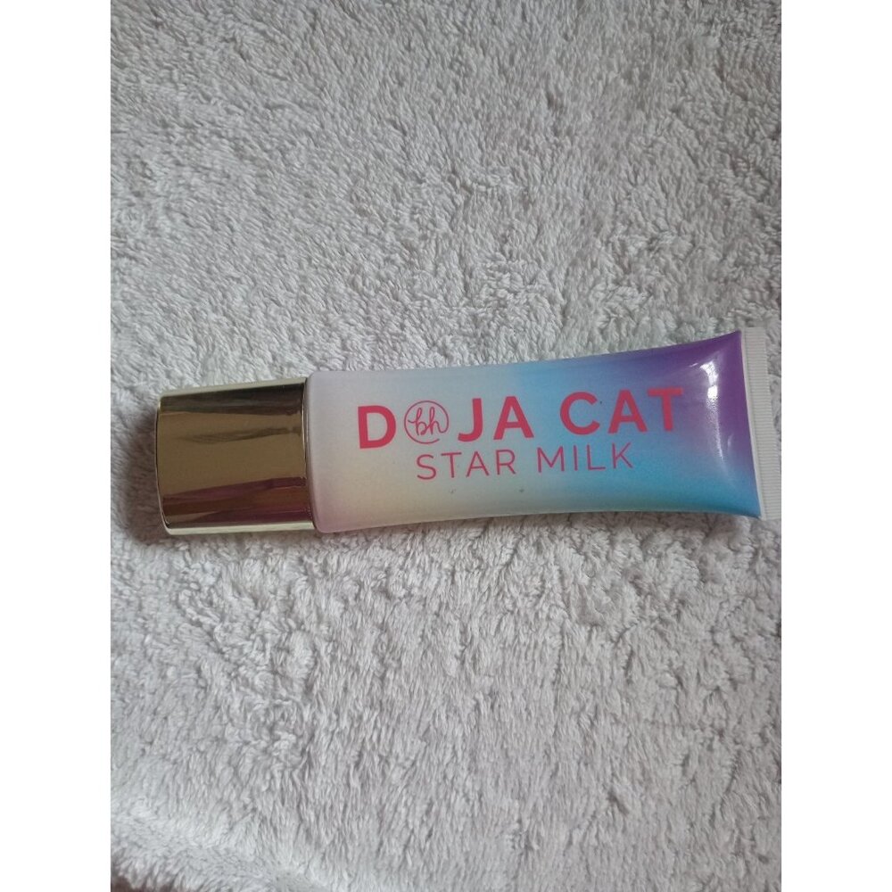 bh Cosmetics Doja Cat Star Milk Light Reflecting Moisturizer 48ml